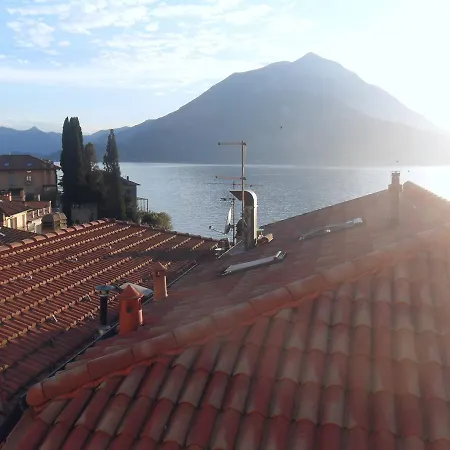 Anna & Caterina House